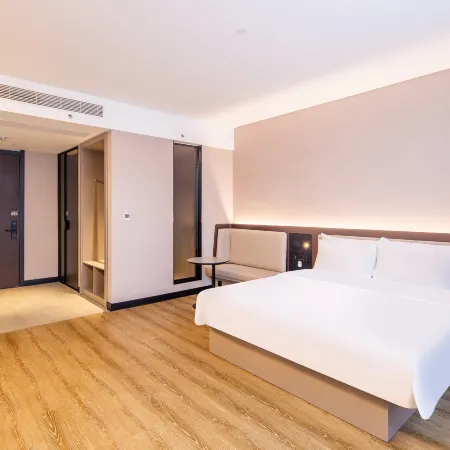 HanTing Hotel (Xuchang Bayi Road)