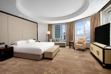 Ramada Hotel Jilin Purple Garden