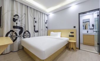 Hi Inn Hotel (Shanghai Yishan Road)