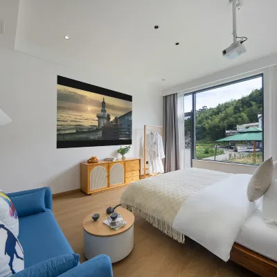 Floral Hotel · Xitian Yueshang hotel (Wuyuan Likeng Scenic Area Branch) Hotels near Li Keng
