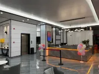 Longan Weiman Hotel