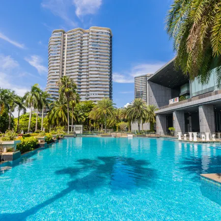 Yuebai Seaview Holiday Beauty