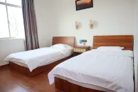 Xinping Lvli Piaoxiang Accommodation