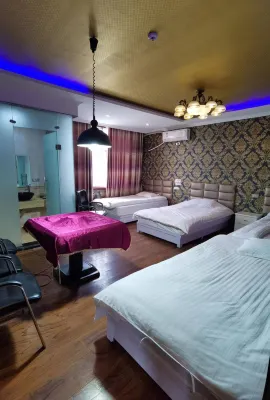 Fuyang Fude Business Hotel Hôtels à : Ruyang