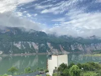 Shiguang Bushe Homestay - Mountain view