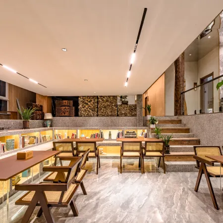 Floral Hotel· Yihe Elysees Hotel (Ningjin County Debai Plaza Branch)