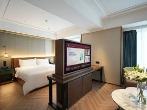 Jining Wuyue Plaza Sports Center Madison Hotel