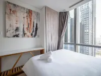 Landmark The Suite Signature Hotels near Landmark 81 Sky View Observatory