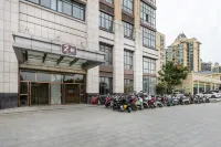 Xiushan Lake View Holiday Inn (Ma'anshan Xiushan Lake Park High-speed Railway Station)