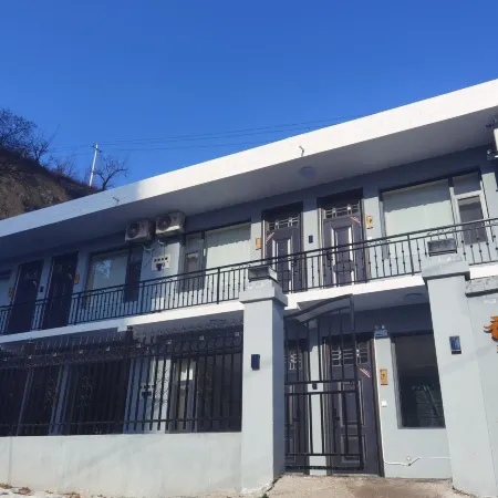 Liulin Wangshan Residence