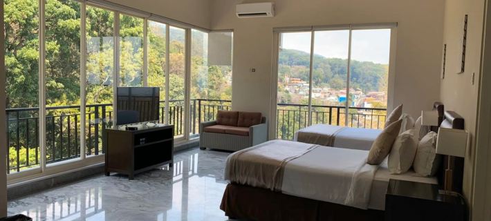 Arainn Bed & Breakfast Tretes Prigen by ecommerceloka Các khách sạn ở Prigen