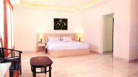 Puri Lovina Hotel Hotels near Git Git Waterfall