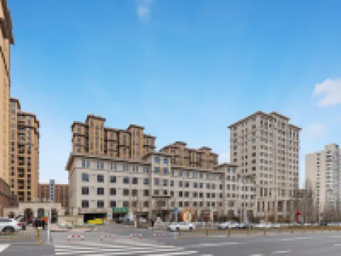 James Joyce Coffetel (Zhangjiakou Victoria Plaza Wuyi East Street Branch) Hotels near Zhangjiakou Museum