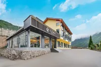 Jiuzhaigou Sanmo Hotel