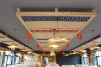 Riverside Boat Song Hotel Homestay