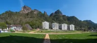 Xinchang Fenglan Xiyu Homestay Hotel in zona Thousand-Meter-Deep Valley