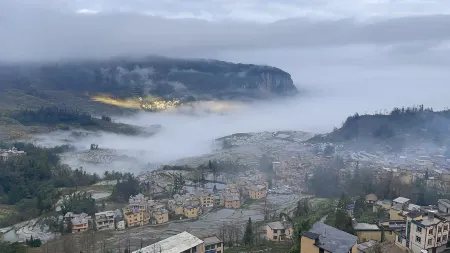 Yuanyang Duoyishu Yiqiutian Inn Отели рядом с достопримечательностью «Duoyishu Terraced Field»