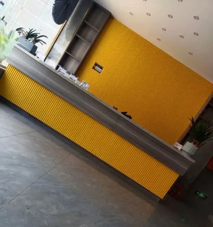 Rongcheng Business Express Hotel Отели в г. Юйпин-Дунский автономный уезд