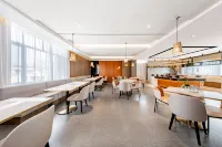 Homeinn Plus Hotel (Hohhot International Exhibition Center Wanda Plaza) - บริการรถรับส่ง