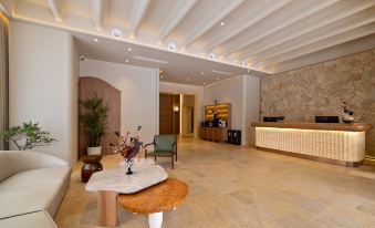 Yi-Zhi (Beijing Road Pedestrian Street, Gongyuanqian Metro Station, Guangzhou)