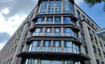 Yunqi Inn Luxury Duplex Homestay