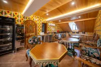 鄔松古驛|Western Regions西域風情設計師庭院（伊寧六星街店）