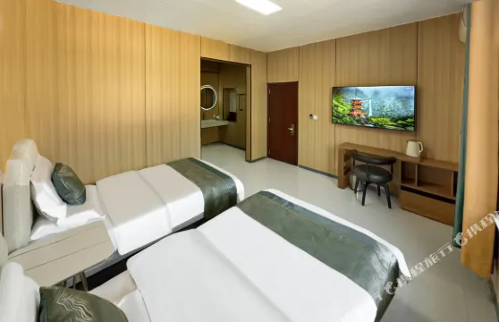 達茂旗華龍賓館