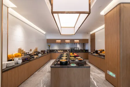 Beijing Fengtai Station Lize Tiandi Atour Hotel Отели рядом с достопримечательностью «Nangong Parrot Park»