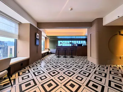 Shidu Garden Hotel (Tongren Chuantong Education Park) Hotels in Tongren