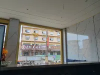 Litang Wencheng Gongzhu Hotel - pemandangan pegunungan
