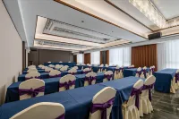 Qianna Qianxun Hotel (Linzhou Luban Avenue)