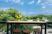 望野·山丘·親子度假·山野泳池·山景庭院美宿（OMG心跳樂園店） - 酒吧