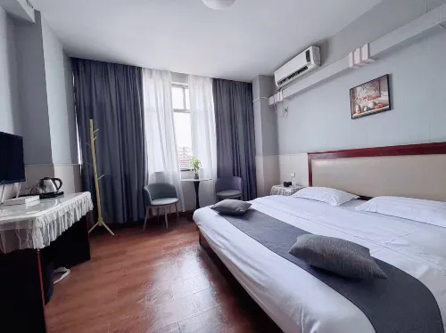 Cixi Lantian Guest House - Inns