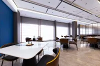 Kunming Jinmabiji Square Wanda Yuehua Hotel - 4-Star