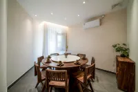 Half-Mu Tea Garden Secret Mountain Top Resort Villa Boutique Stay (Shitai Guniujiang Scenic Area) - parking