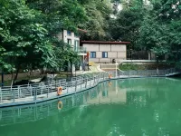 Yingxi Fenglin Corridor qiangu Yunshe Hot Spring Resort