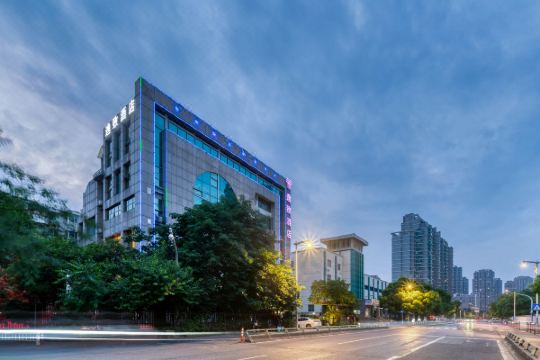 逸致酒店(杭州四季青钱江新城店)