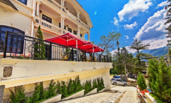 Lacasa Sapa Hotel