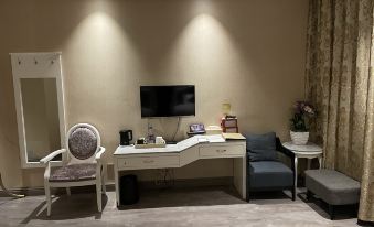 Merry Home Hotel