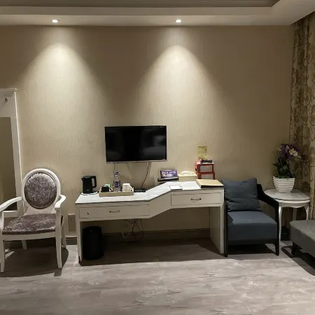 Merry Home Hotel Отели в г. Чамдо