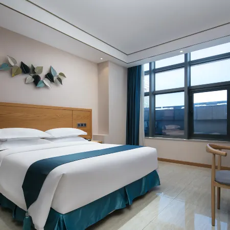 Yunchengxiyue Hotel (Yuyao North High-speed Railway Station)