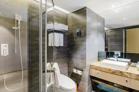 Waiting Hotel (Shanghai Bund Nanjing East Road Pedestrian Street) Отели рядом с достопримечательностью «JingAnSi BuXingJie»