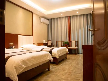 Badong Yujun Hotel Отели рядом с достопримечательностью «Yesanguan Forest Flower Sea»