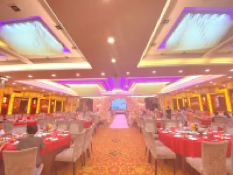 Zhaoqing International Hotel (Qixingyan Xinghu Scenic Area Branch) Hotel di Zhaoqing