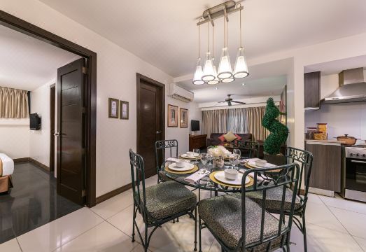 객실 내부 가구