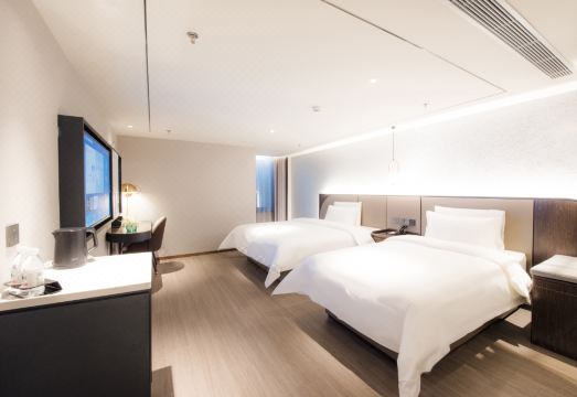 이텔 호텔 객실 내부 이미지