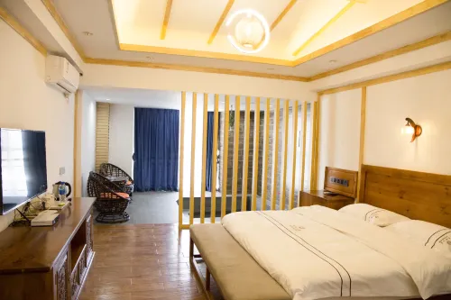 Yiyuan Tianhe Mountain Villa