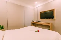 Qingmu Hotel (Ma'anshan Yushan West Road Huarun Suguo)