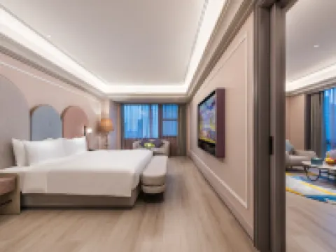 Mercure Jingjiang Incity Plaza  فنادق في جينغجيانغ