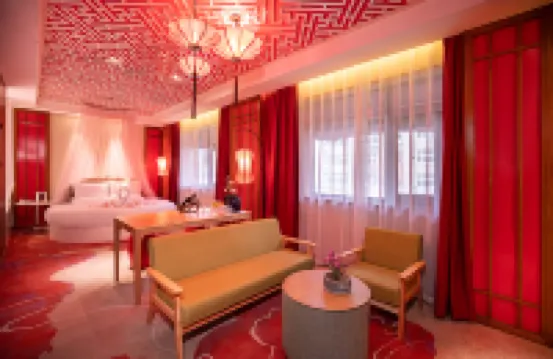 千百度酒店（河南博物院國貿360店）